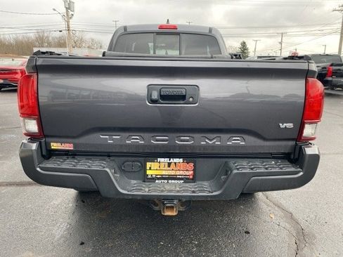 Used 2023 Toyota Tacoma SR image 4