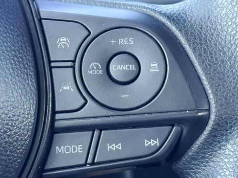 Used 2026 Toyota Corolla LE FWD image 24
