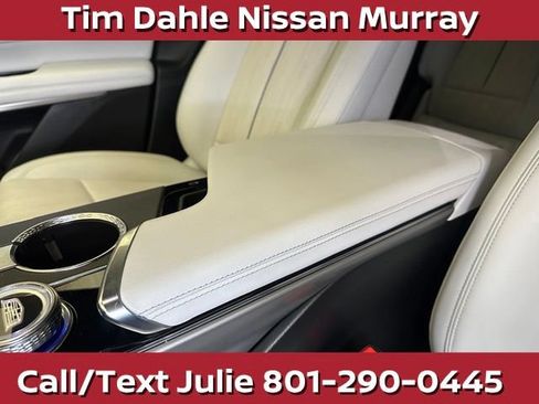 Used 2024 Cadillac Lyriq Sport w/ LPO, Floor Liner Package AWD/4WD image 31