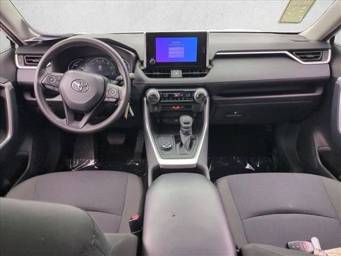 Certified 2024 Toyota RAV4 LE AWD/4WD image 18