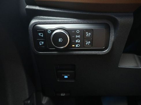 Used 2024 Ford Bronco Outer Banks w/ Sasquatch Package AWD/4WD image 19