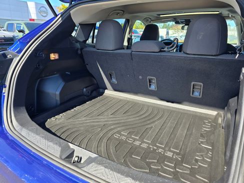 Used 2024 Subaru Crosstrek 2.0i Premium AWD/4WD image 36