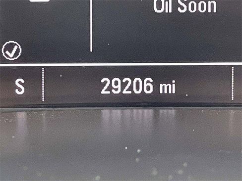 Certified 2022 Chevrolet Colorado LT w/ Luxury Package image 25