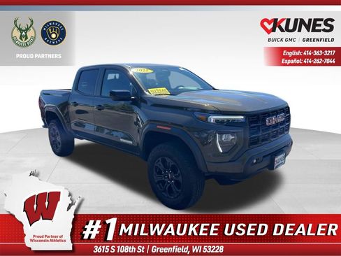Used 2025 GMC Canyon Elevation w/ Convenience Package AWD/4WD image 1