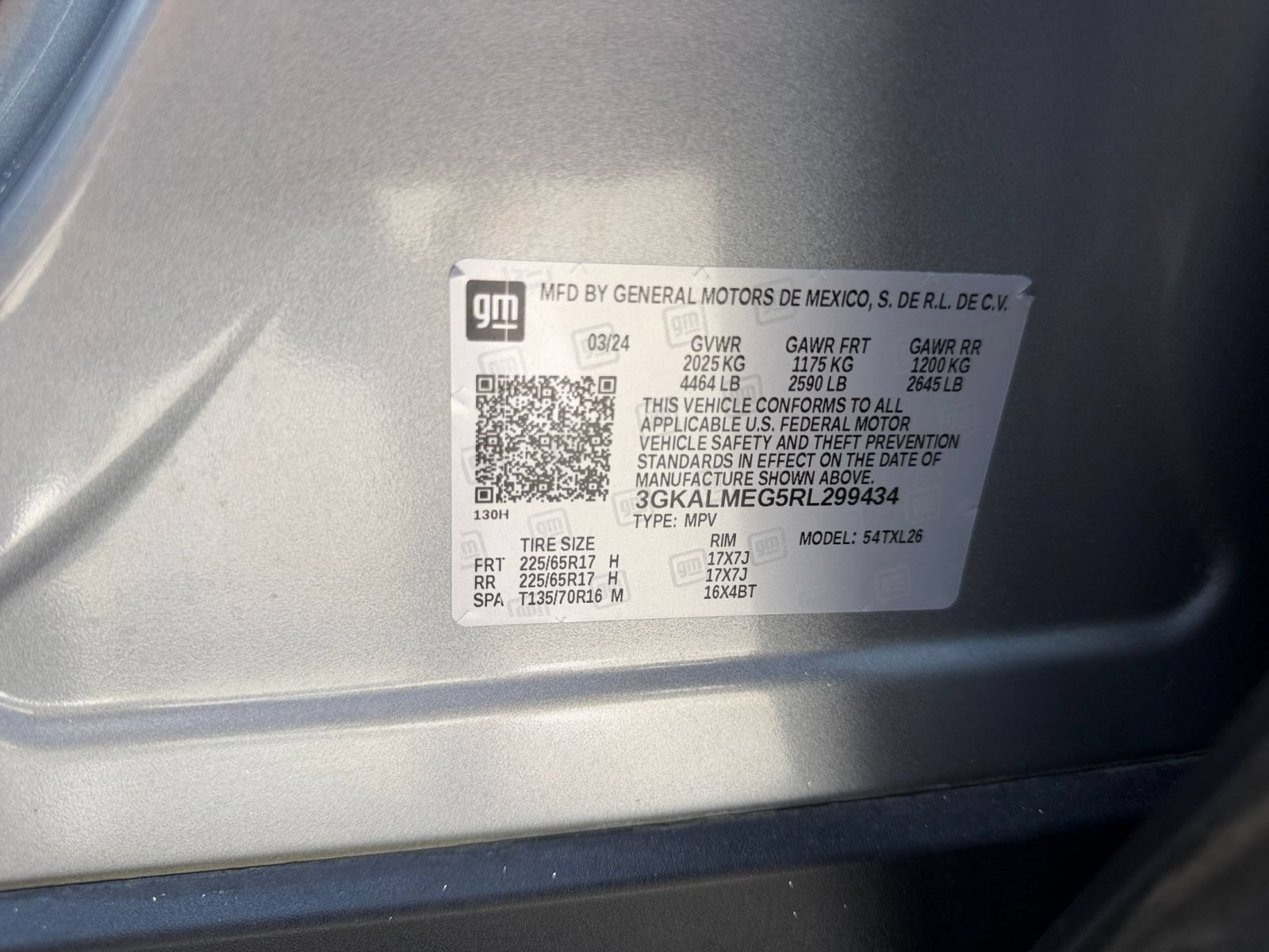 Used 2024 GMC Terrain SLE FWD image 26