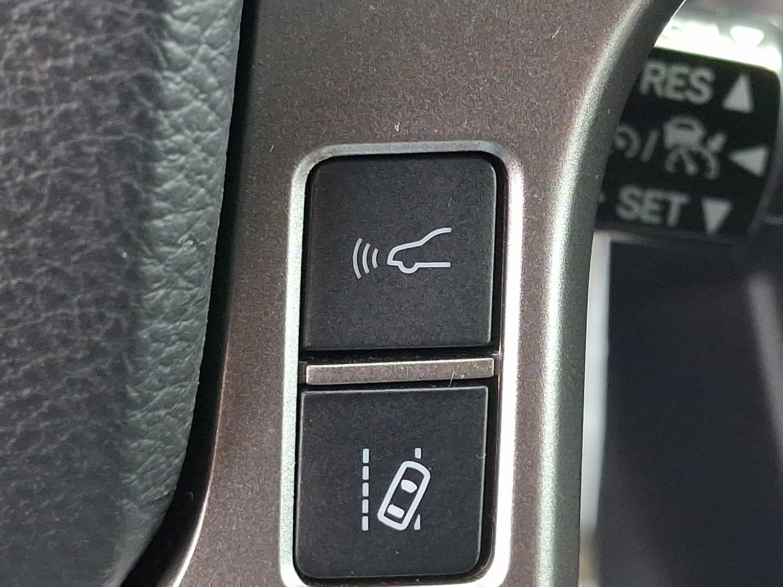 Certified 2022 Toyota Tacoma SR5 AWD/4WD image 26