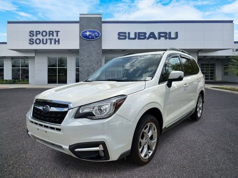 Used 2017 Subaru Forester 2.5i Touring AWD/4WD image 8