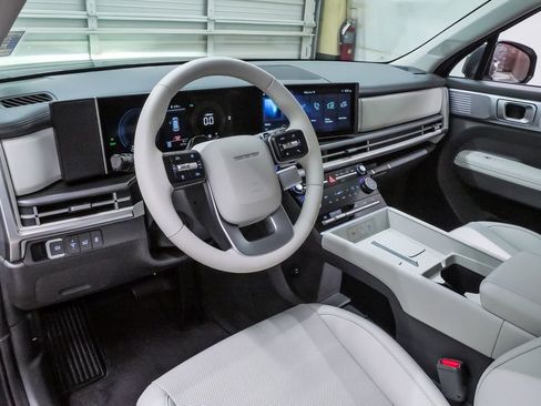 Certified 2026 Hyundai Santa Fe SEL FWD image 2