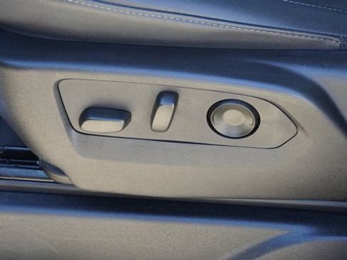 Used 2024 Chevrolet Tahoe LT image 21