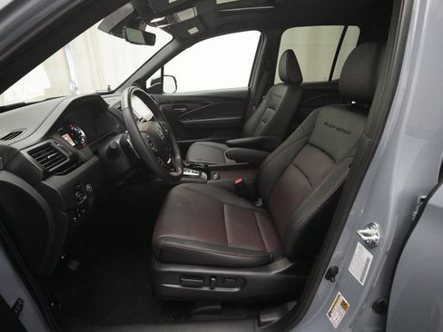 Used 2022 Honda Ridgeline Black Edition image 7