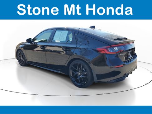 Used 2023 Honda Civic Sport image 4