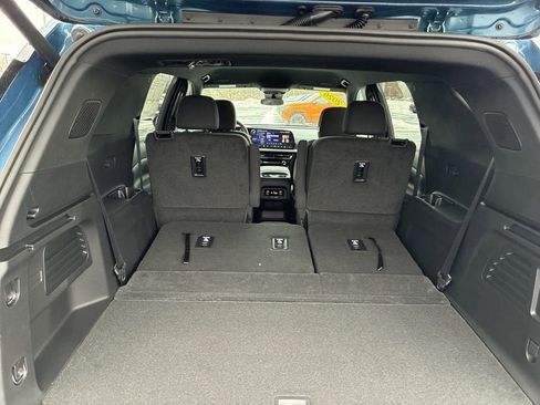 New 2026 Chevrolet Traverse LT w/ LPO, Floor Liner Package image 33