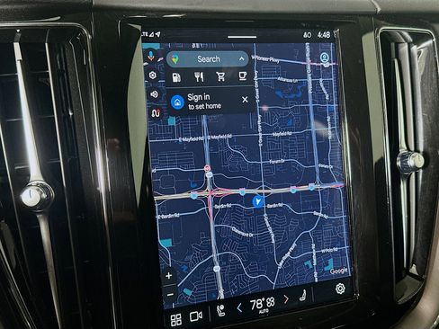 Used 2024 Volvo XC60 B5 Core image 21