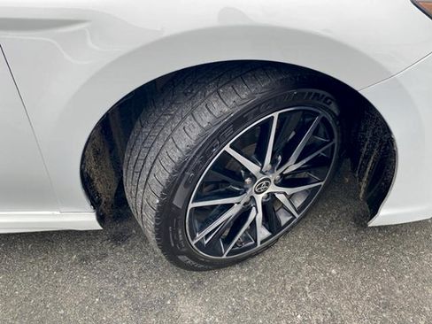 Used 2023 Toyota Camry SE image 13