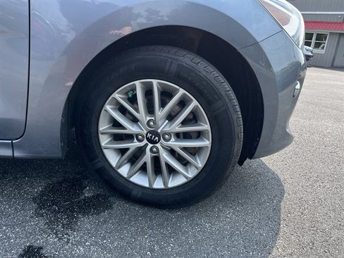 Used 2018 Kia Rio EX w/ EX Launch Edition FWD image 6