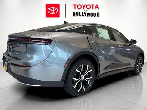 New 2026 Toyota Crown AWD/4WD image 4