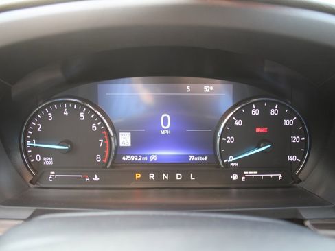 Used 2022 Ford Explorer Limited image 30