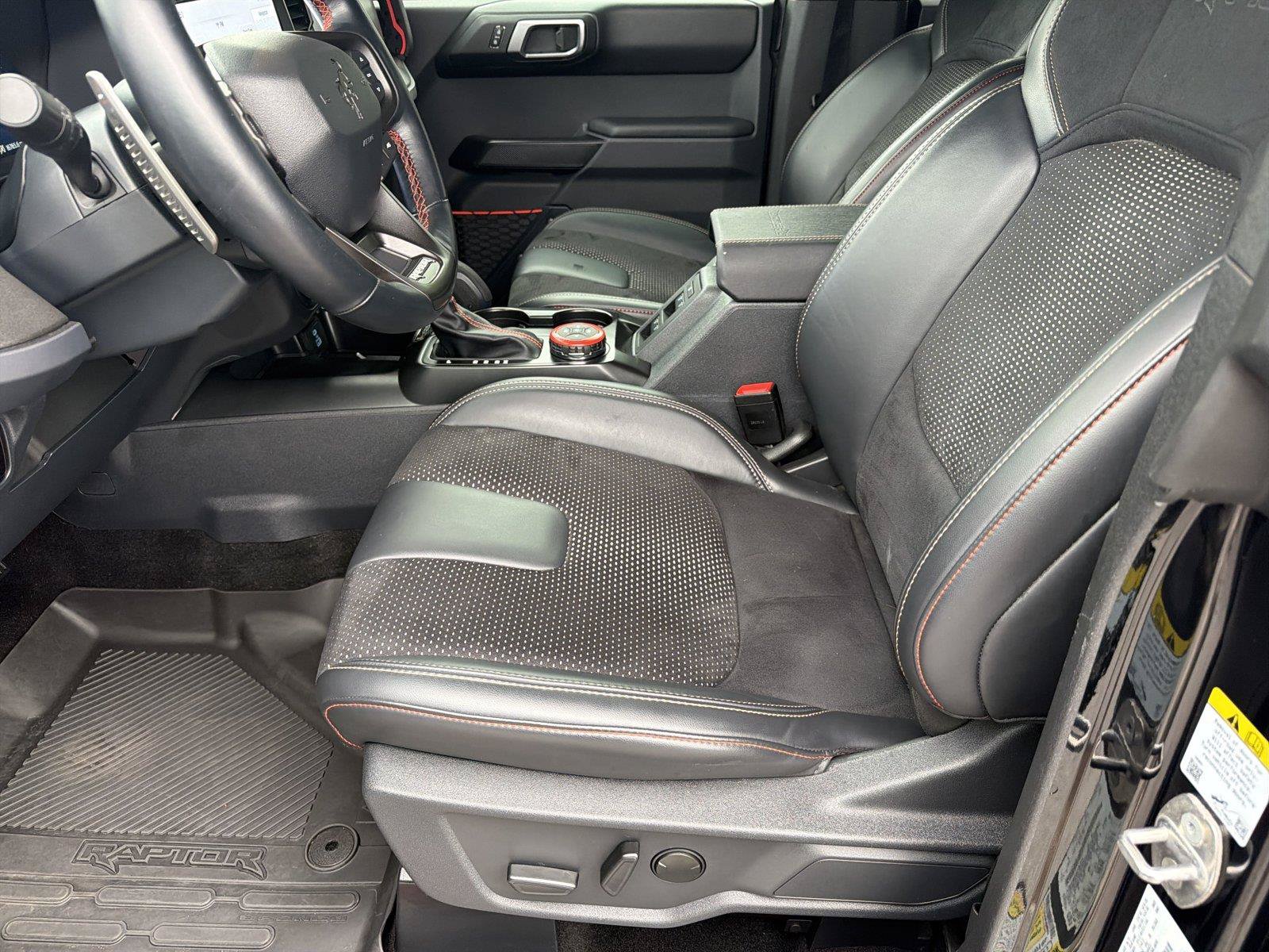 Used 2025 Ford Bronco Raptor AWD/4WD image 8