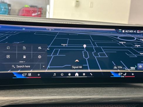 Used 2025 BMW 430i Coupe w/ Convenience Package image 21