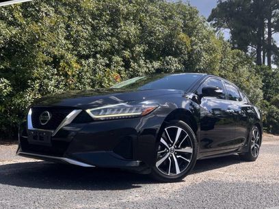 Used 2022 Nissan Maxima SV w/ Floor Mat Group