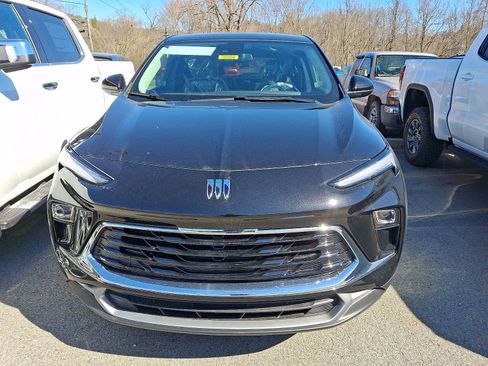 New 2026 Buick Encore GX Preferred w/ Comfort Package AWD/4WD image 2