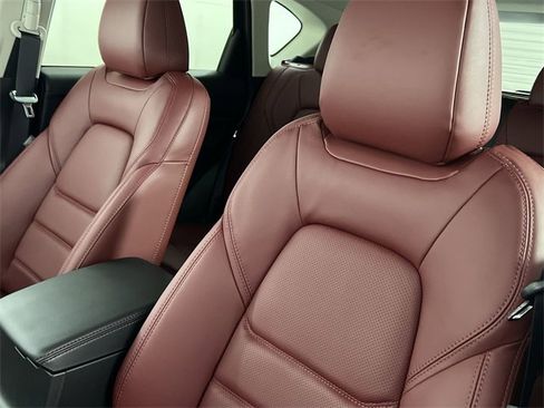 New 2025 MAZDA CX-5 Carbon Edition image 12
