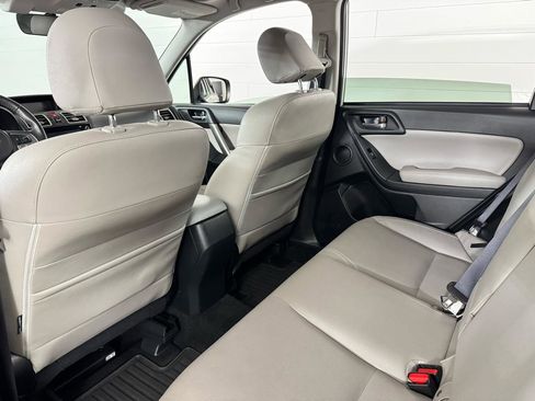Used 2018 Subaru Forester 2.5i Limited image 32