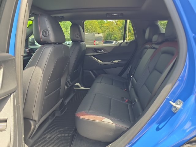 Used 2025 Chevrolet Equinox RS w/ Safety and Technology Package AWD/4WD image 13