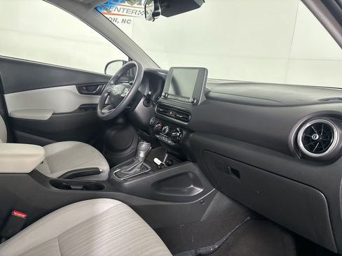 Used 2023 Hyundai Kona SEL w/ Cargo Package FWD image 29