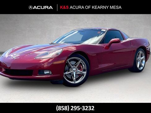 Used 2012 Chevrolet Corvette Coupe RWD image 1