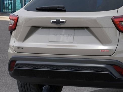 New 2026 Chevrolet Trax RS image 15