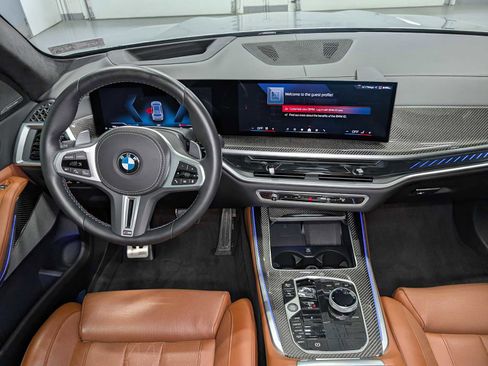 Used 2025 BMW X5 M60i AWD/4WD image 18
