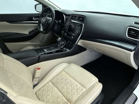 Used 2021 Nissan Maxima Platinum w/ Sport Mat Group image 16