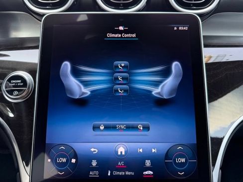 Used 2023 Mercedes-Benz GLC 300 4MATIC image 22