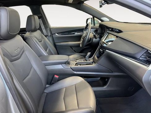 Certified 2024 Cadillac XT5 Premium Luxury image 13