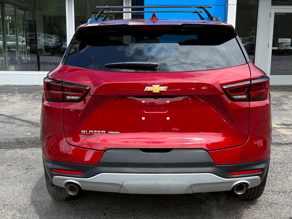 New 2026 Chevrolet Blazer LT w/ Convenience Package AWD/4WD image 6