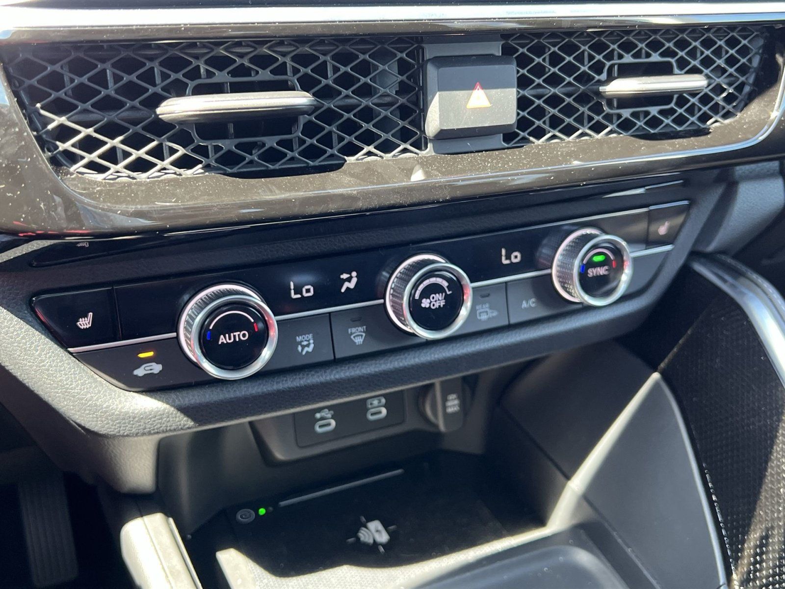 Certified 2025 Acura ADX FWD image 18