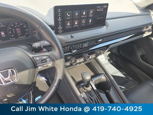 Certified 2024 Honda Accord EX-L image 27