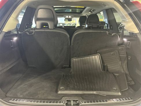Certified 2023 Volvo XC90 T8 Plus image 26