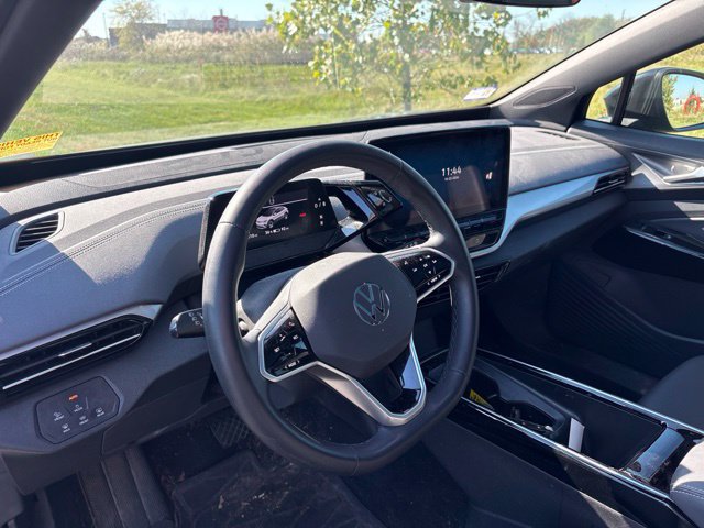 Used 2023 Volkswagen ID.4 Pro S AWD/4WD image 10