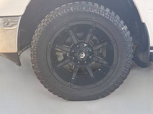 Used 2017 RAM 1500 Big Horn image 11