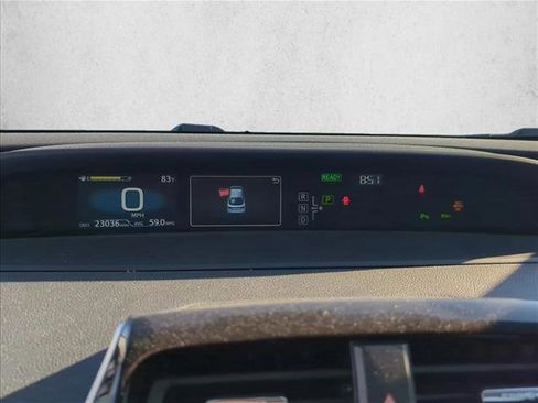 Certified 2021 Toyota Prius LE w/ Carpet Mat Package (TMS) image 17