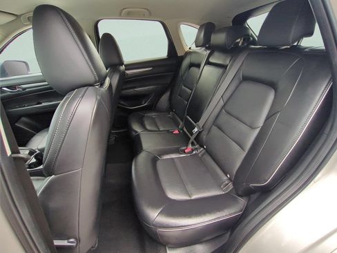 Used 2024 MAZDA CX-5 AWD 2.5 S w/ Select Package image 9