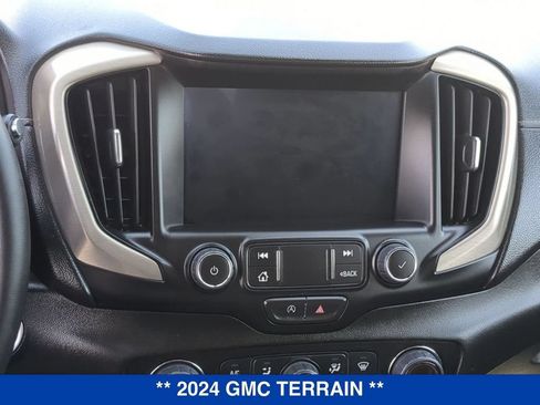 Used 2024 GMC Terrain Denali w/ Black Diamond Edition AWD/4WD image 15