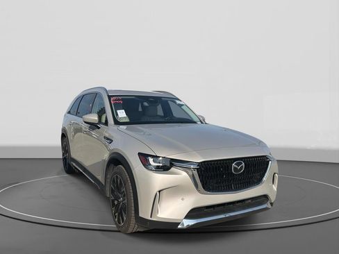 Used 2024 MAZDA CX-90 Plug-In Hybrid w/ Premium Pkg AWD/4WD image 7