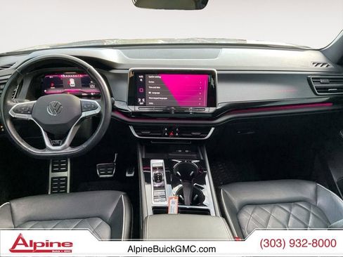 Used 2024 Volkswagen Atlas Cross Sport SEL Premium R-Line image 10