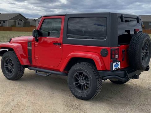 Used 2018 Jeep Wrangler Sport image 6