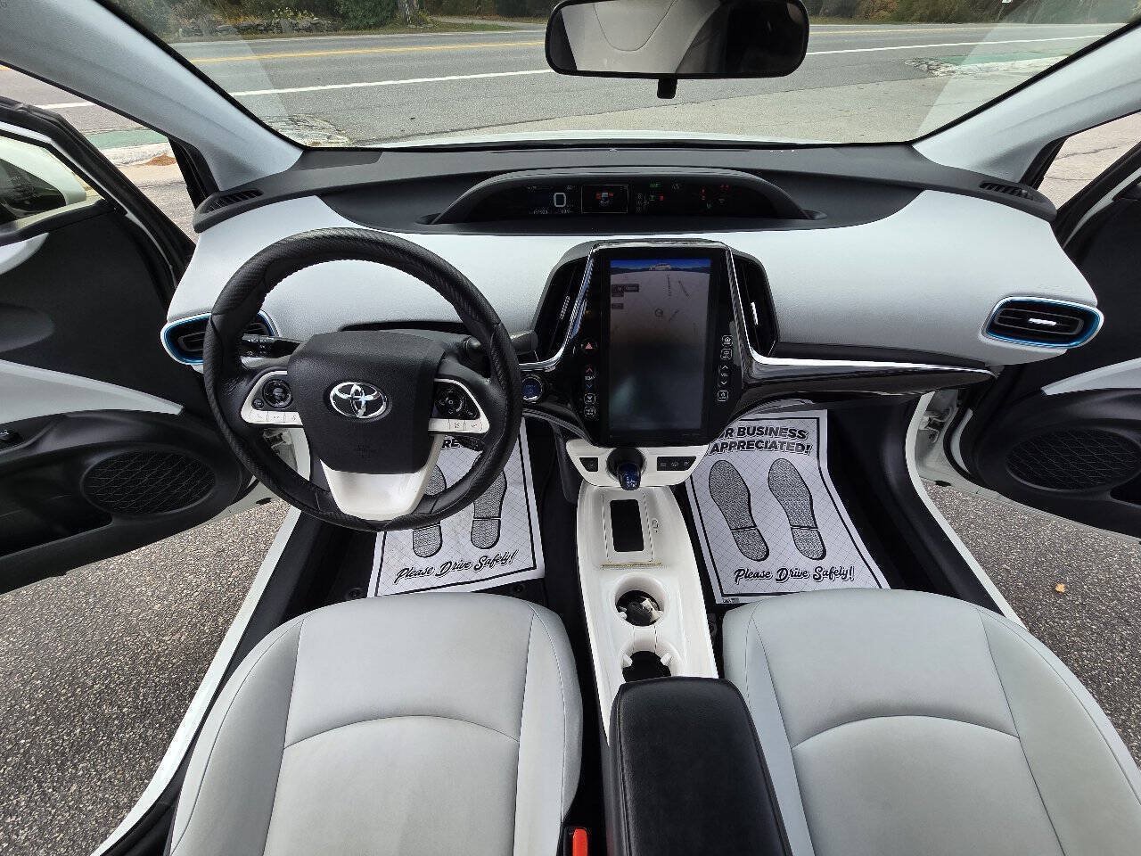 Used 2017 Toyota Prius Prime Premium w/ Carpet Mat Package FWD image 26