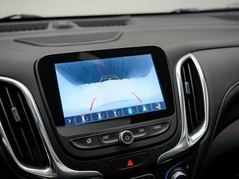 Used 2019 Chevrolet Equinox Premier image 29