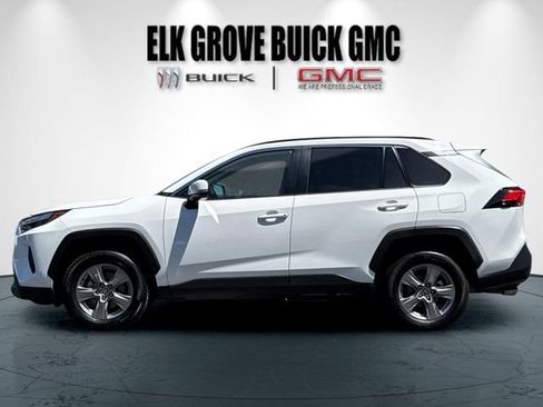 Used 2024 Toyota RAV4 XLE FWD image 7